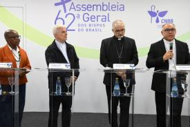CNBB destaca congressos e missão da Igreja em coletiva durante Assembleia