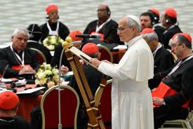 Papa Leão XIV afirma que a missão é a razão de ser da Igreja e pede apoio dos cardeais